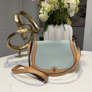 Giani Bernini Crossbody Bag Tan Blue Colorblock Structured Chic Everyday